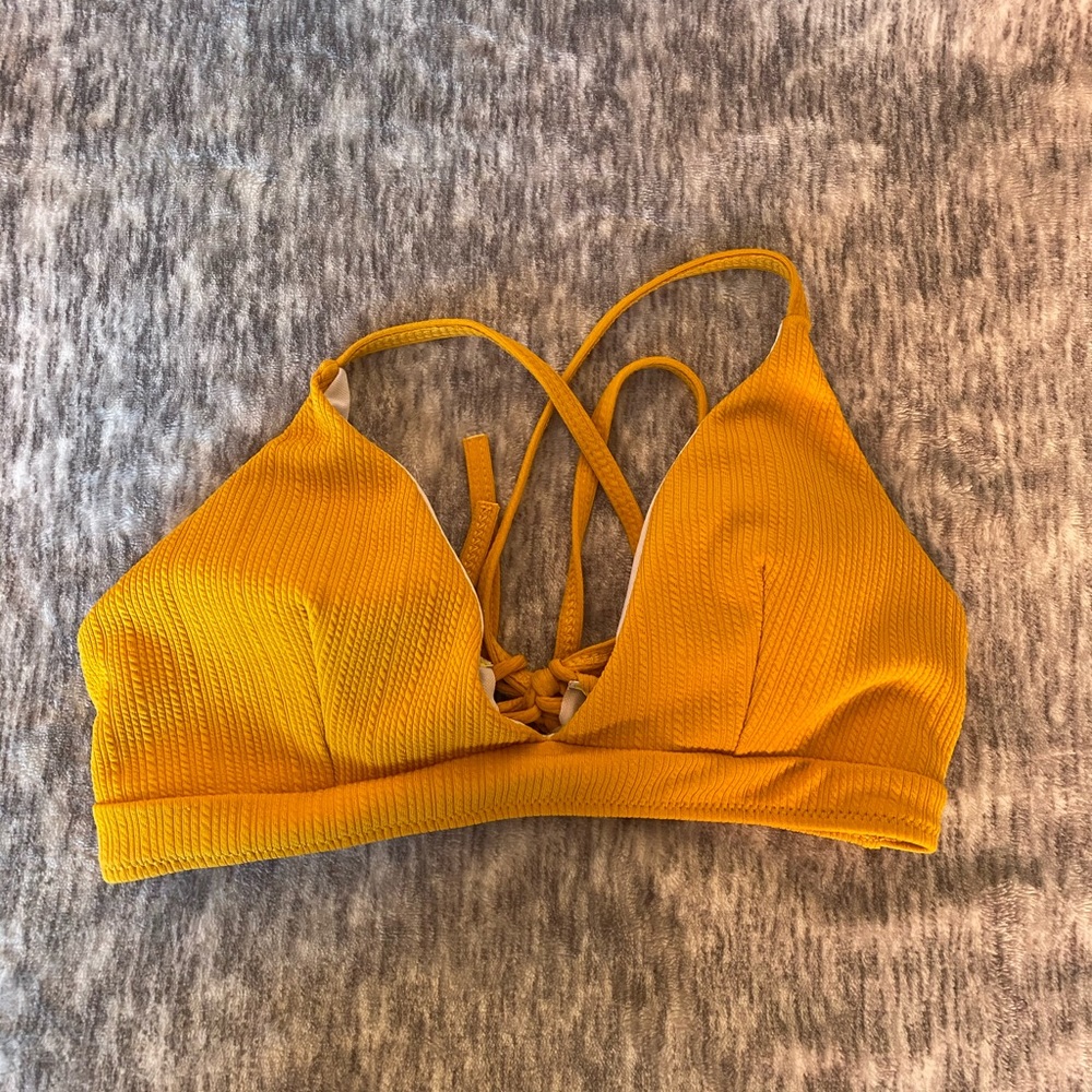 Bikini top